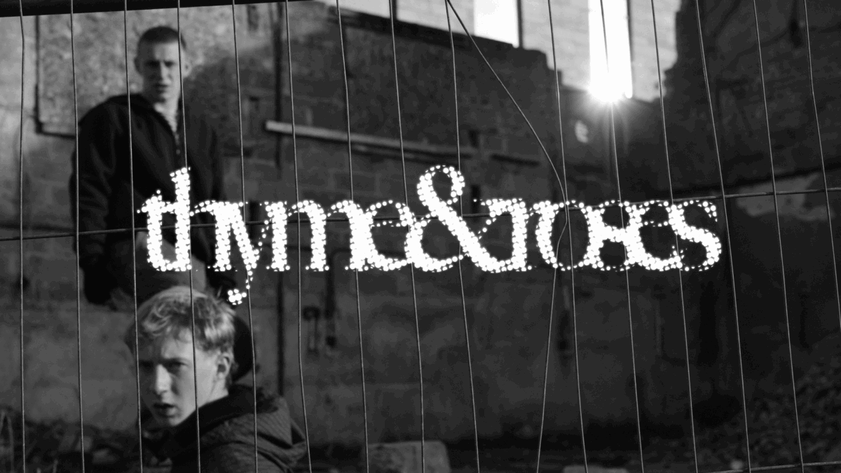 thyme & roses thumbnail wide